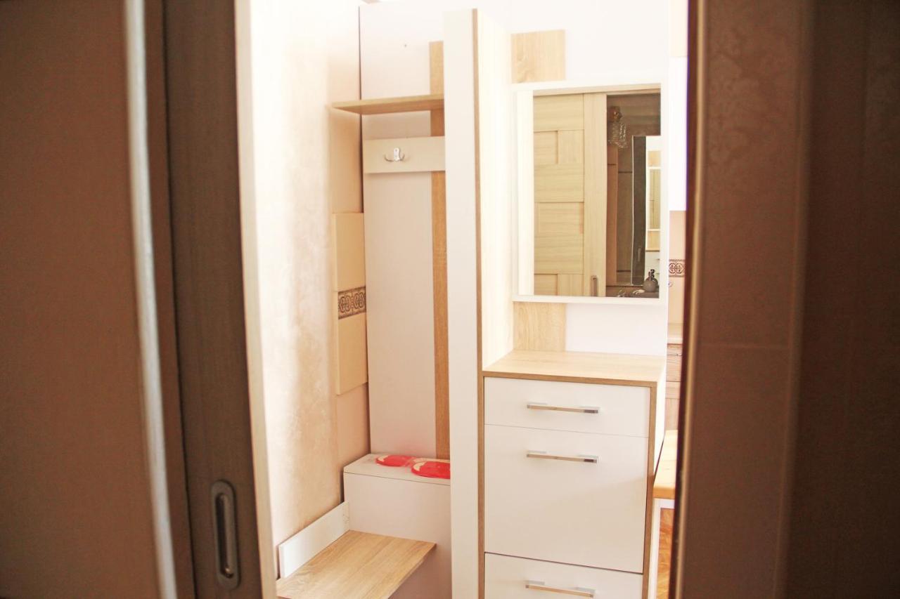 Apartment In The City Center Ivano-Frankivsk Extérieur photo