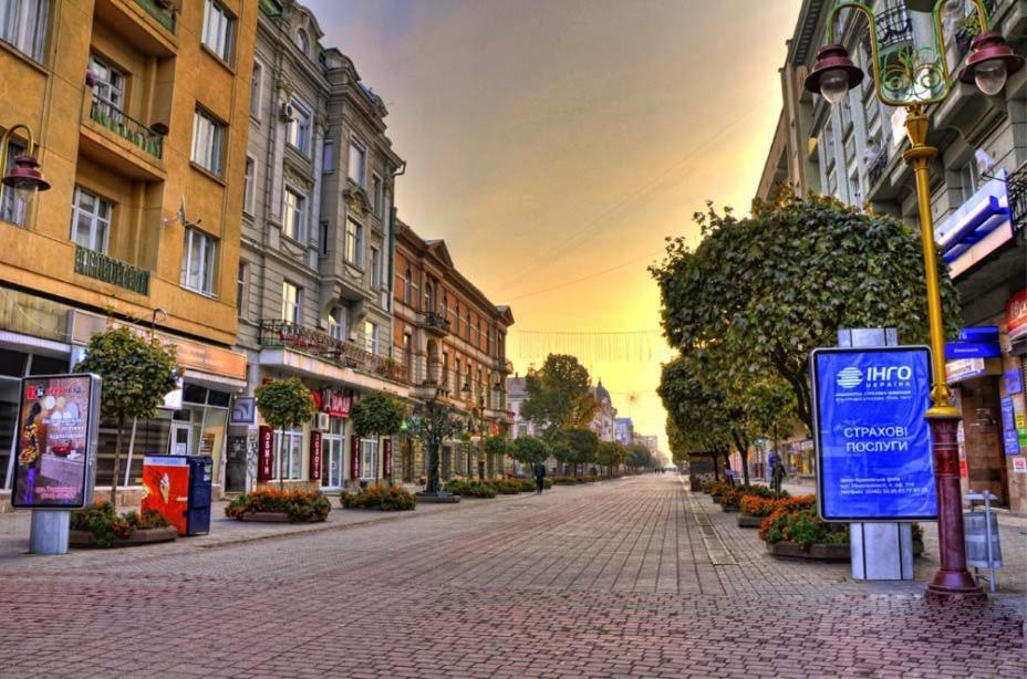 Apartment In The City Center Ivano-Frankivsk Extérieur photo